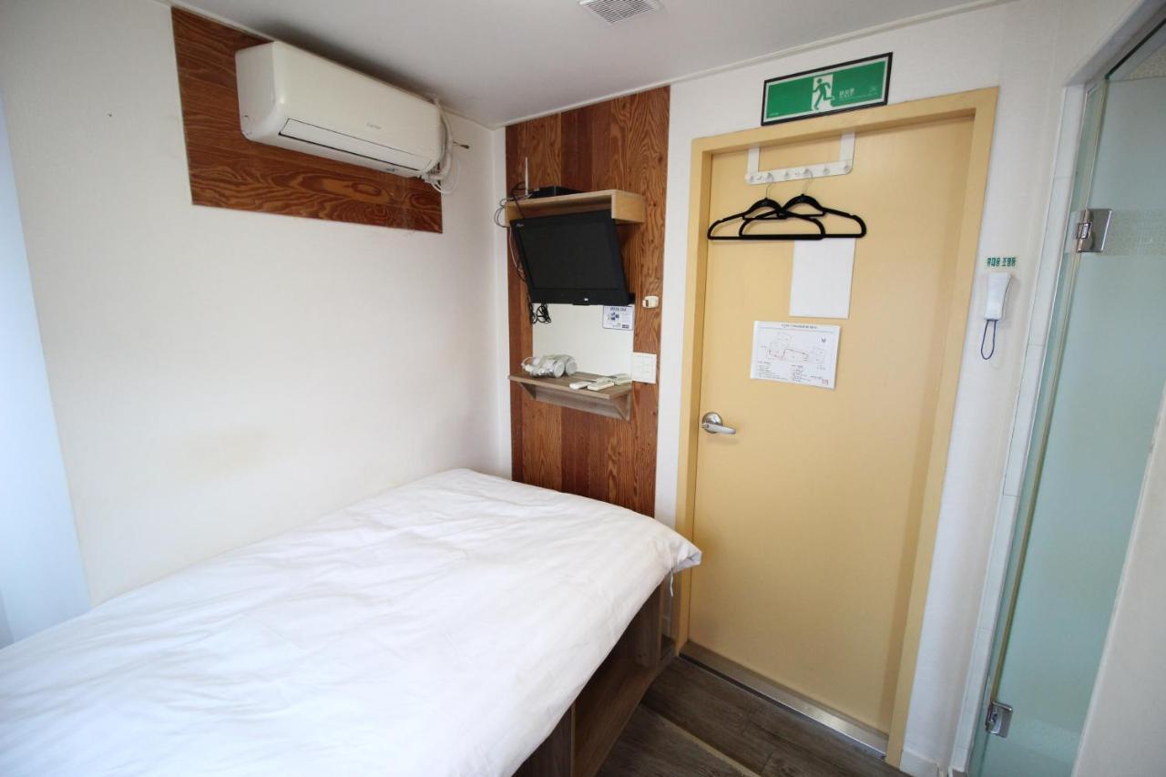 Hostel Kpop Seoel Buitenkant foto